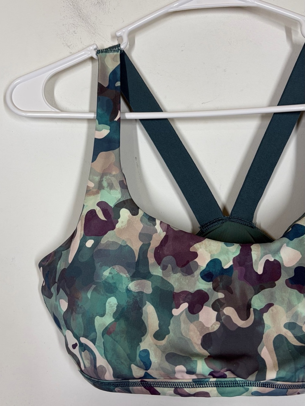 SPANX Printed Low Impact Sports Bra Size Medium - Picture 5 of 7